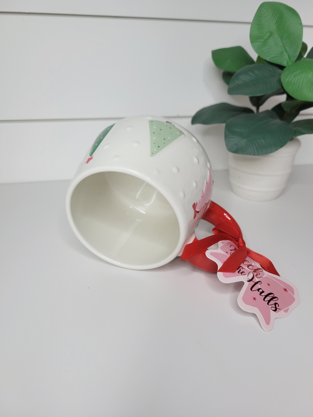 Festive Holiday Ceramic Mug with Pink & Green Tree Motif - Picture 3 of 4